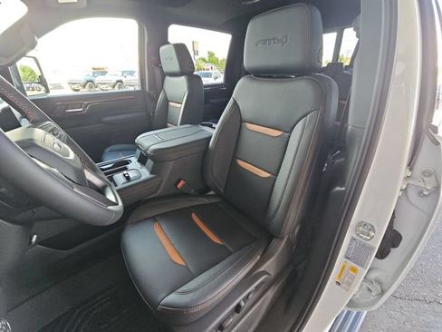 New 2026 GMC Sierra 3500 AT4 w/ AT4 Premium Plus Package AWD/4WD image 16