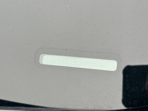 Used 2020 MAZDA CX-30 FWD image 8