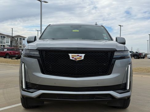 Certified 2023 Cadillac Escalade Sport image 2