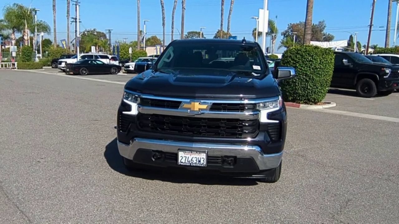 Used 2024 Chevrolet Silverado 1500 LT w/ Protection Package AWD/4WD image 3