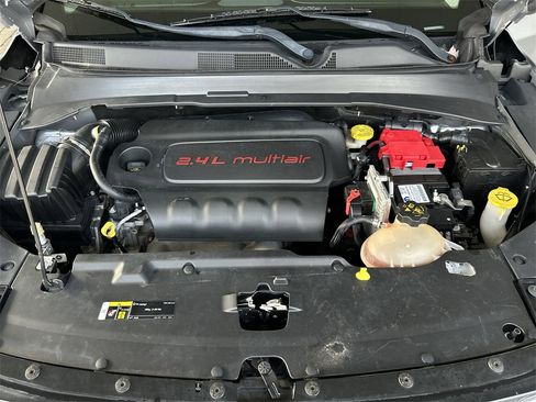 Used 2020 Jeep Compass Limited image 42