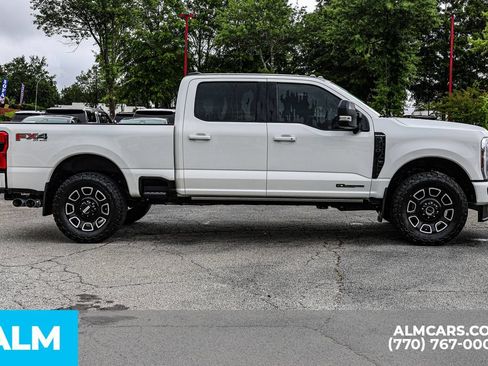Used 2026 Ford F250 Platinum AWD/4WD image 9