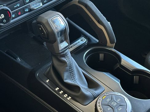 New 2026 Ford Bronco Badlands AWD/4WD image 21