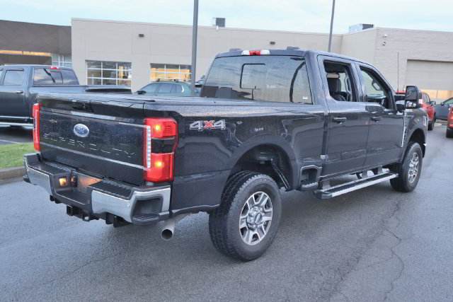 Used 2024 Ford F250 Lariat AWD/4WD image 7