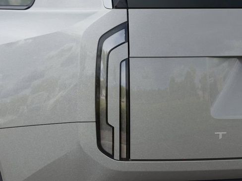New 2027 Kia Telluride EX FWD image 11