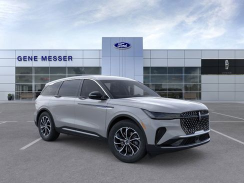 New 2026 Lincoln Nautilus Premier image 29