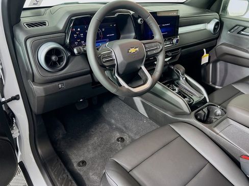 New 2026 Chevrolet Colorado LT image 9