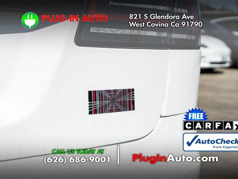 Used 2023 Tesla Model S Plaid image 5