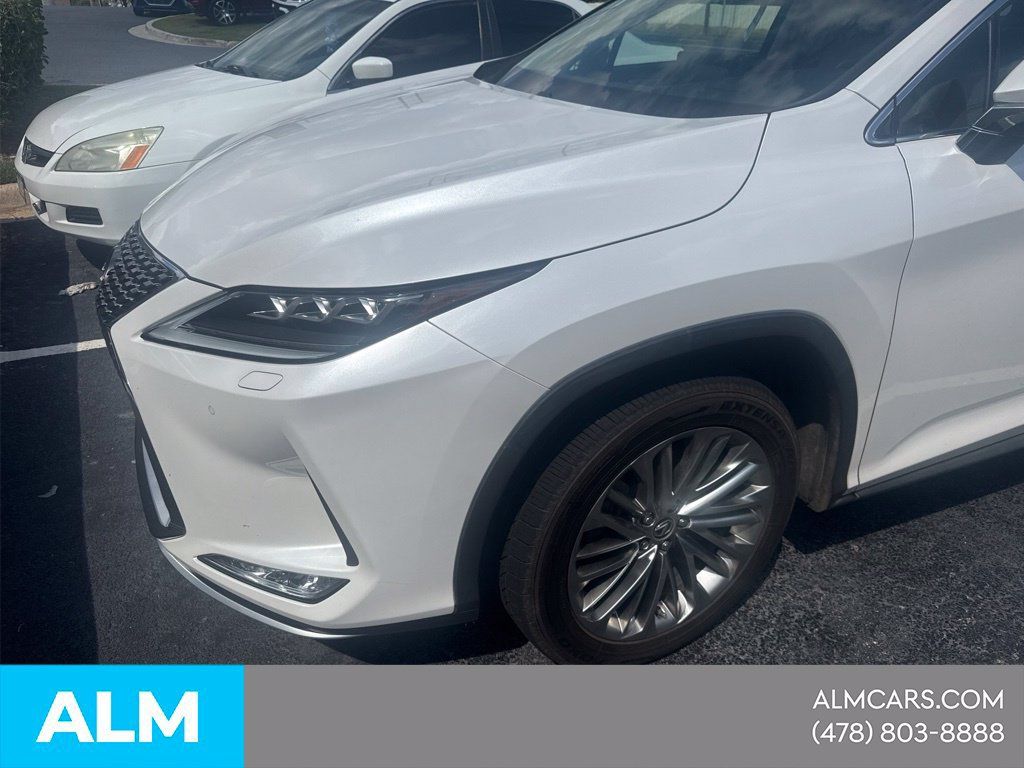 Used 2021 Lexus RX 350L Luxury w/ Accessory Package FWD image 3