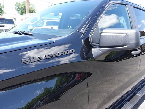 Used 2024 Chevrolet Silverado 1500 Custom AWD/4WD image 8
