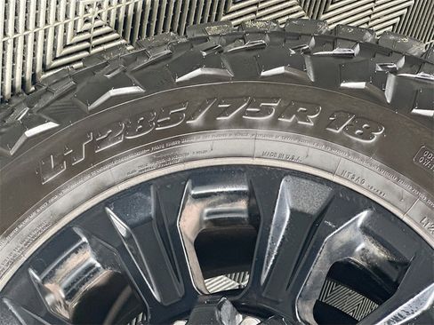 Used 2020 Ford F250 Lariat w/ Tremor Off-Road Package image 33