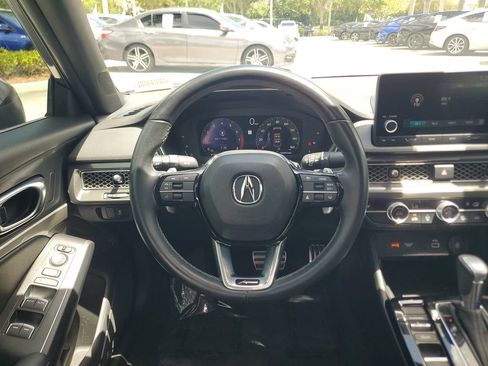 Used 2023 Acura Integra A-Spec image 10