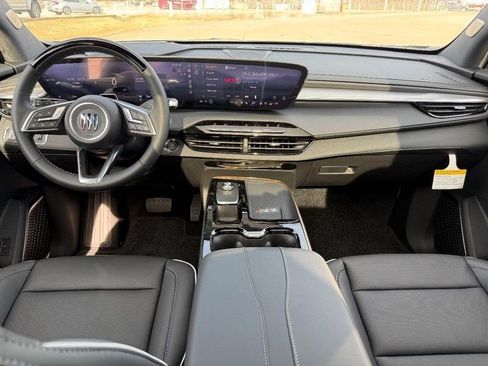 New 2026 Buick Enclave Avenir w/ Super Cruise Package image 13