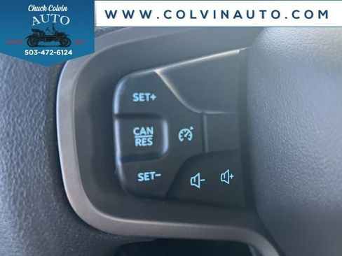 Used 2021 Ford Bronco Base image 19