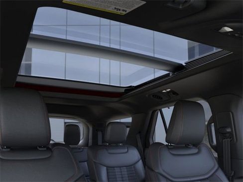 Used 2025 Ford Explorer ST-Line w/ Premium Package image 22