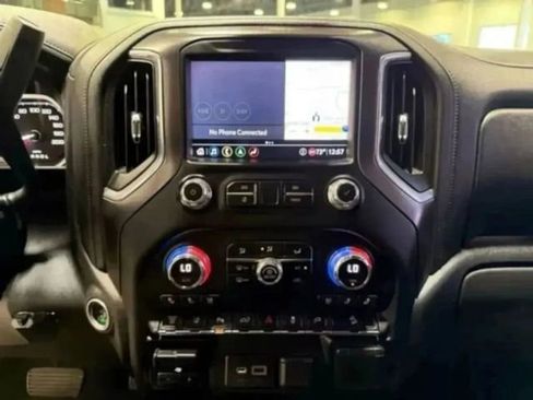 Used 2020 GMC Sierra 2500 AT4 w/ AT4 Premium Package image 38