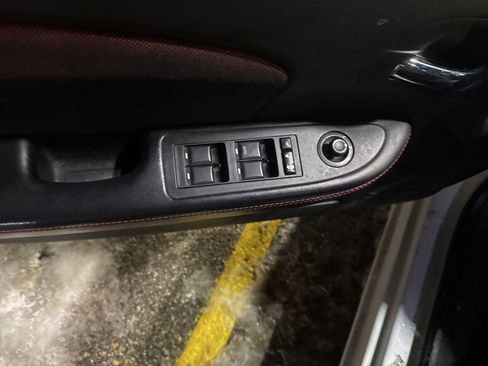 Used 2011 Dodge Avenger Heat image 11