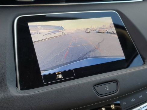 Certified 2023 Cadillac XT4 Premium Luxury w/ Cold Weather Package image 20