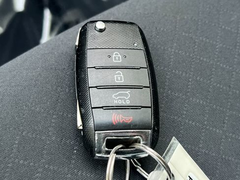 Used 2019 Kia Sorento L image 27