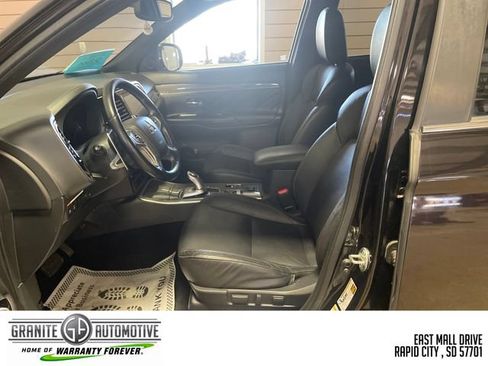 Used 2022 Mitsubishi Outlander SEL AWD/4WD image 10