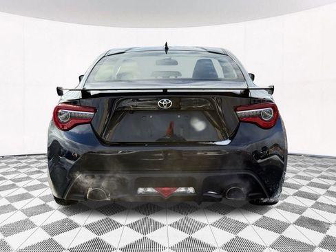 Used 2020 Toyota 86 image 11