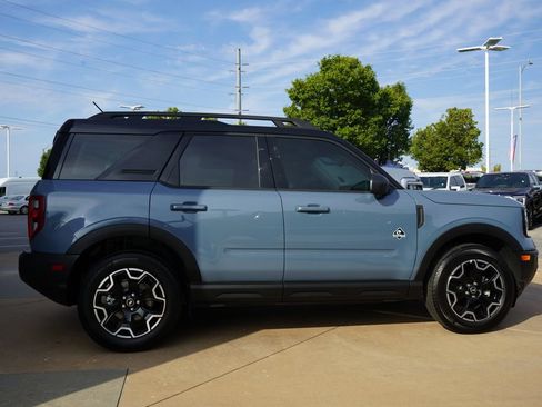 New 2025 Ford Bronco Sport Outer Banks w/ Outer Banks Tech Package+ AWD/4WD image 10