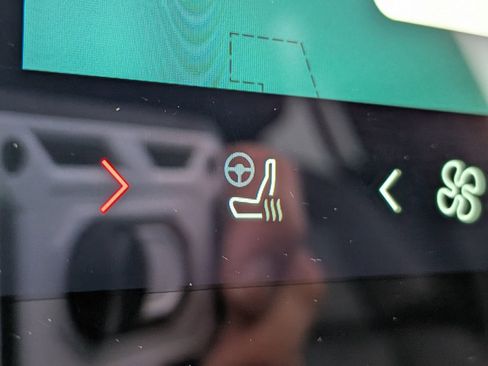 Certified 2025 Lincoln Navigator Black Label image 30