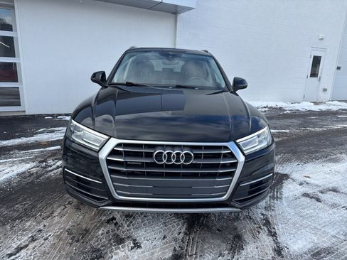 Used 2018 Audi Q5 2.0T Premium image 3