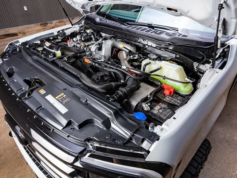 Used 2026 Ford F250 Platinum w/ Platinum Plus Package AWD/4WD image 41