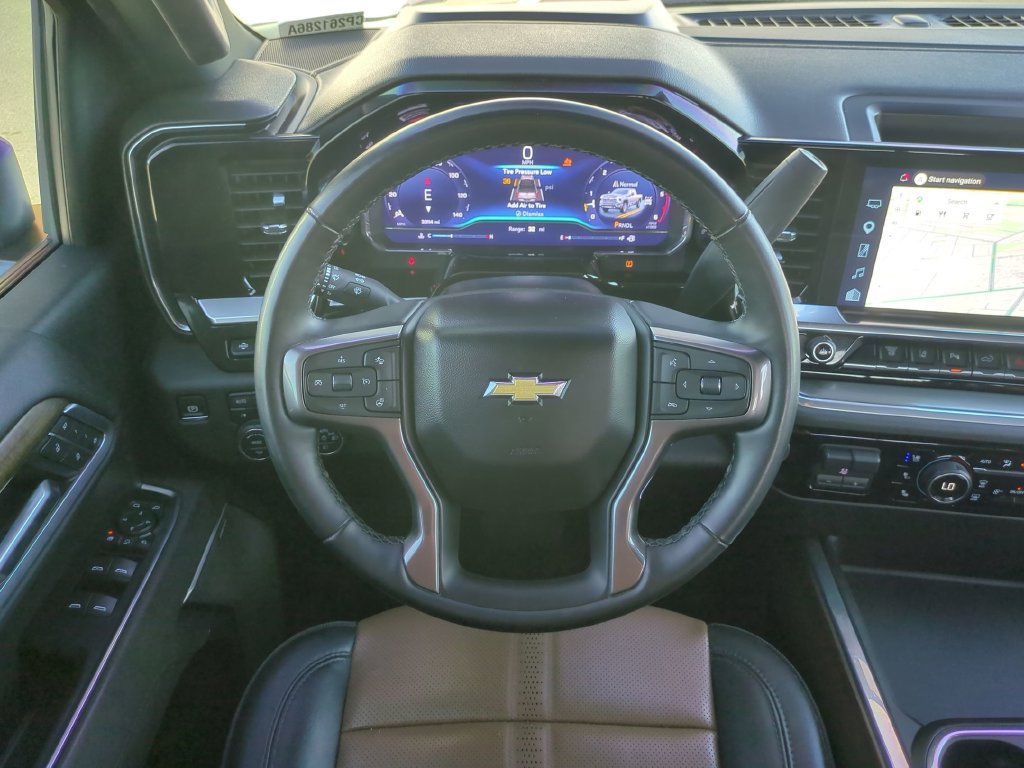 Used 2025 Chevrolet Silverado 2500 High Country w/ High Country Premium Package AWD/4WD image 15