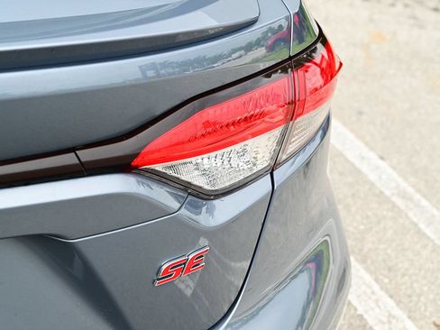 Used 2022 Toyota Corolla SE FWD image 15