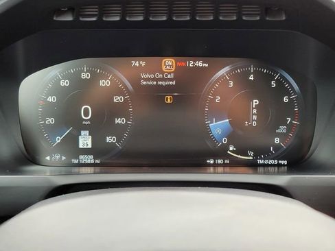 Used 2017 Volvo XC90 T6 Momentum w/ Vision Package image 25