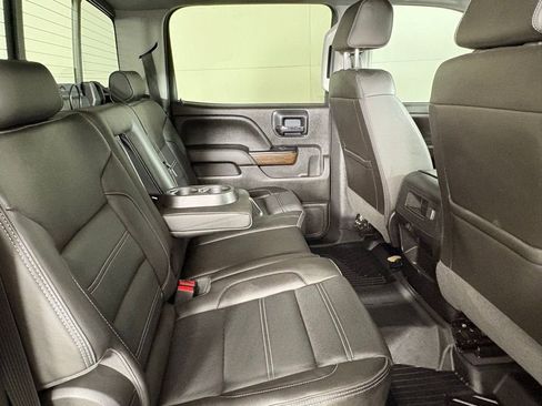 Used 2018 GMC Sierra 1500 Denali w/ Denali Ultimate Package AWD/4WD image 17