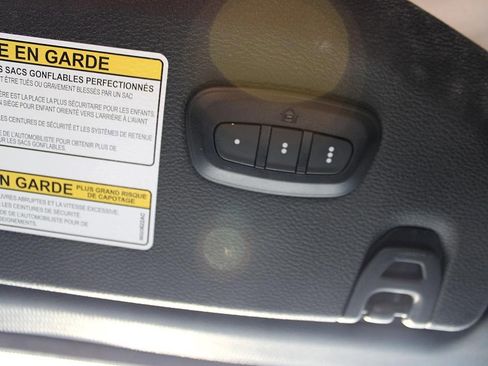 Used 2023 Jeep Wrangler Unlimited Sahara w/ Cold Weather Group image 26