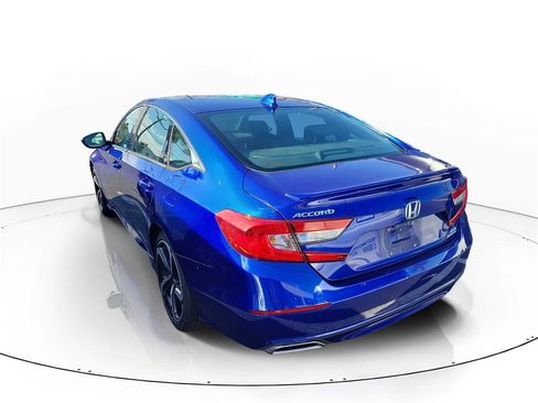 Used 2019 Honda Accord Sport image 3