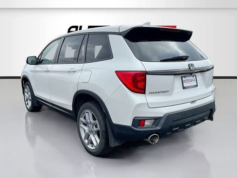 Used 2024 Honda Passport EX-L image 5