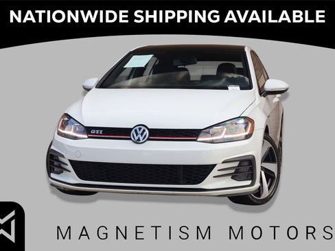Used 2018 Volkswagen Golf 4-Door FWD image 1