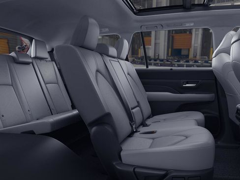 New 2026 Toyota Grand Highlander XLE image 21