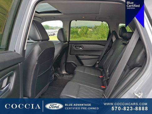 Used 2024 Nissan Rogue Platinum w/ Platinum Premium Package AWD/4WD image 10