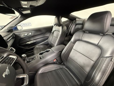 Used 2024 Ford Mustang GT Premium image 27