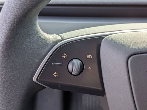 Used 2025 Tesla Model 3 Long Range image 17