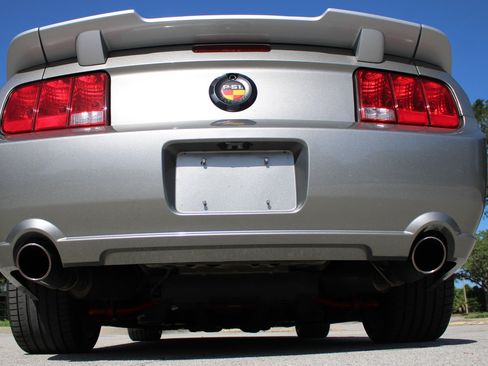 Used 2008 Ford Mustang GT RWD image 18