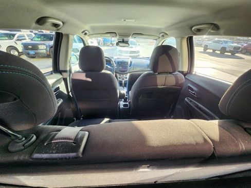 Used 2016 Chevrolet Trax LT image 16