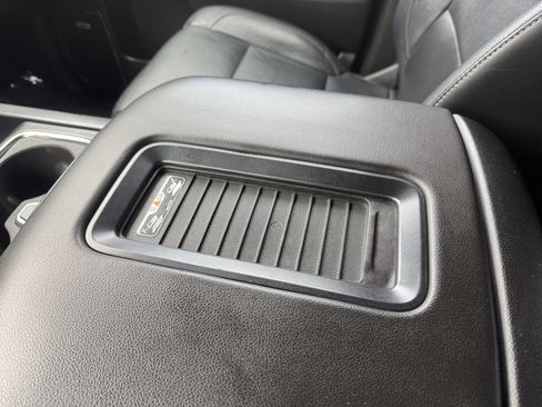 Used 2017 Chevrolet Silverado 1500 LTZ Z71 w/ LTZ Plus Package image 11