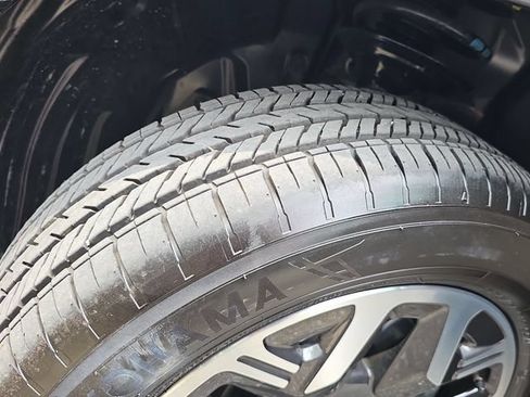 Certified 2026 Subaru Forester Premium AWD/4WD image 25