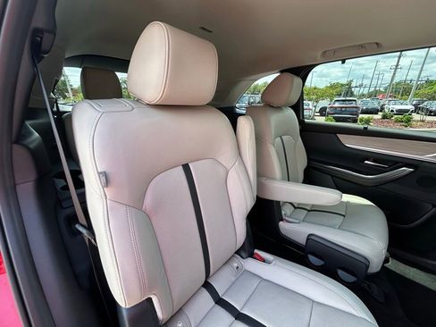Used 2024 MAZDA CX-90 Plug-In Hybrid w/ Preferred AWD/4WD image 59