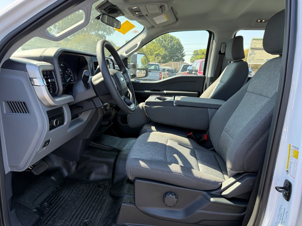 New 2027 Ford F350 XL w/ Snow Plow Prep Package AWD/4WD image 11