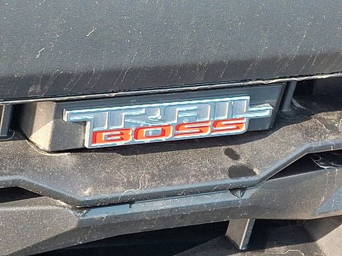 Used 2023 Chevrolet Colorado Trail Boss w/ Safety Package image 29