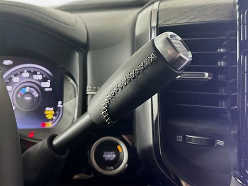 New 2026 RAM 2500 Limited image 13