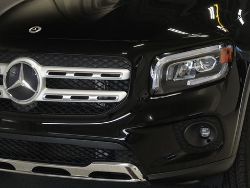 Certified 2023 Mercedes-Benz GLB 250 GLB 250 image 7